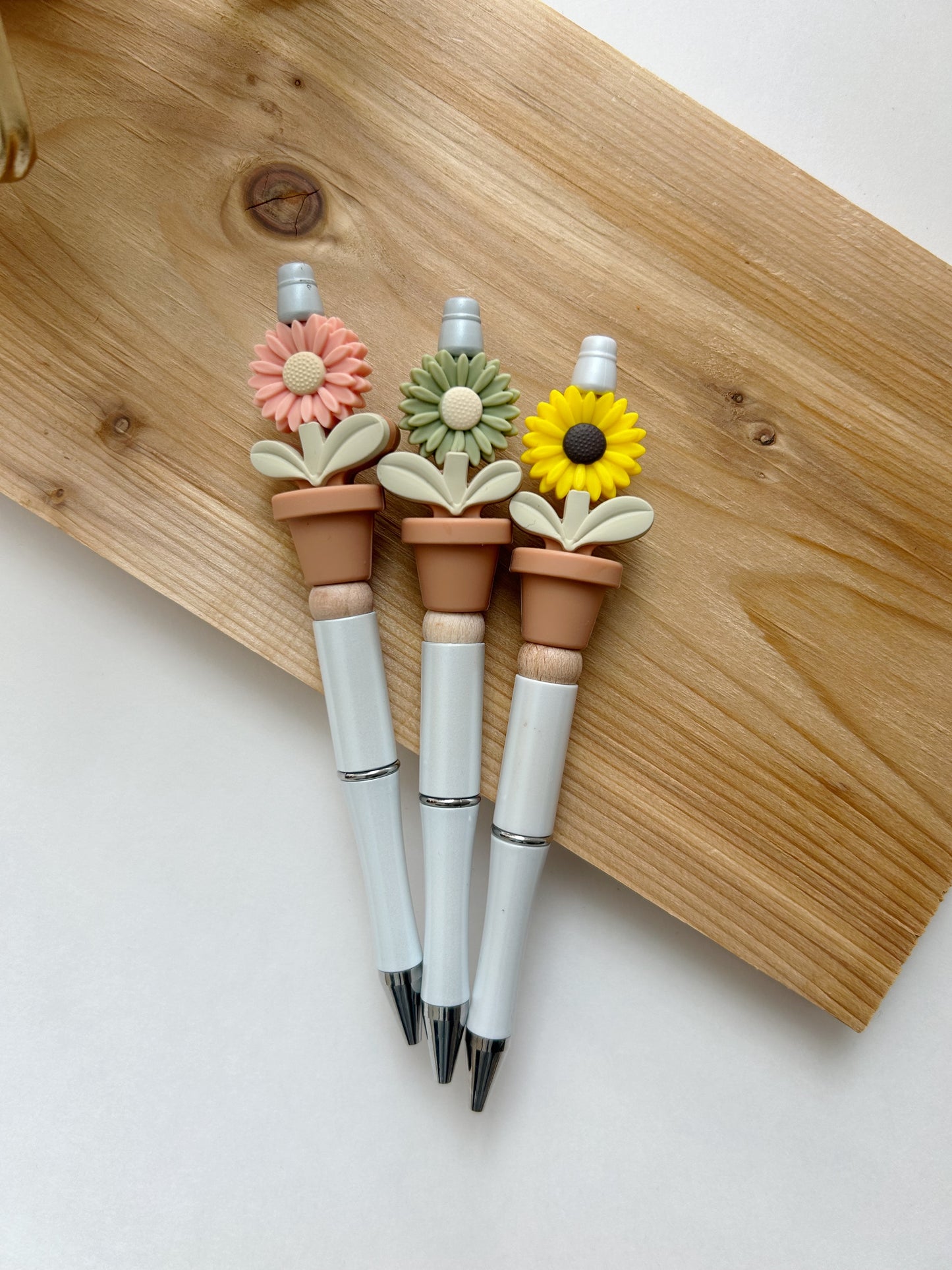 FLOWER POT // PENS