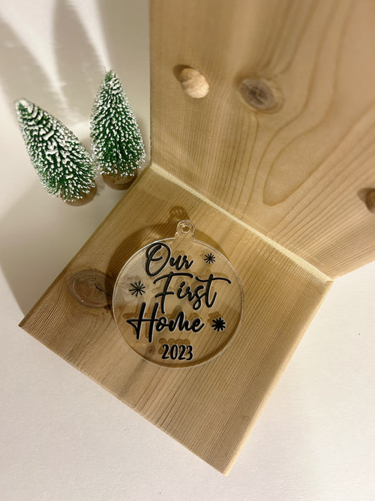 OUR FIRST HOME // ORNAMENT