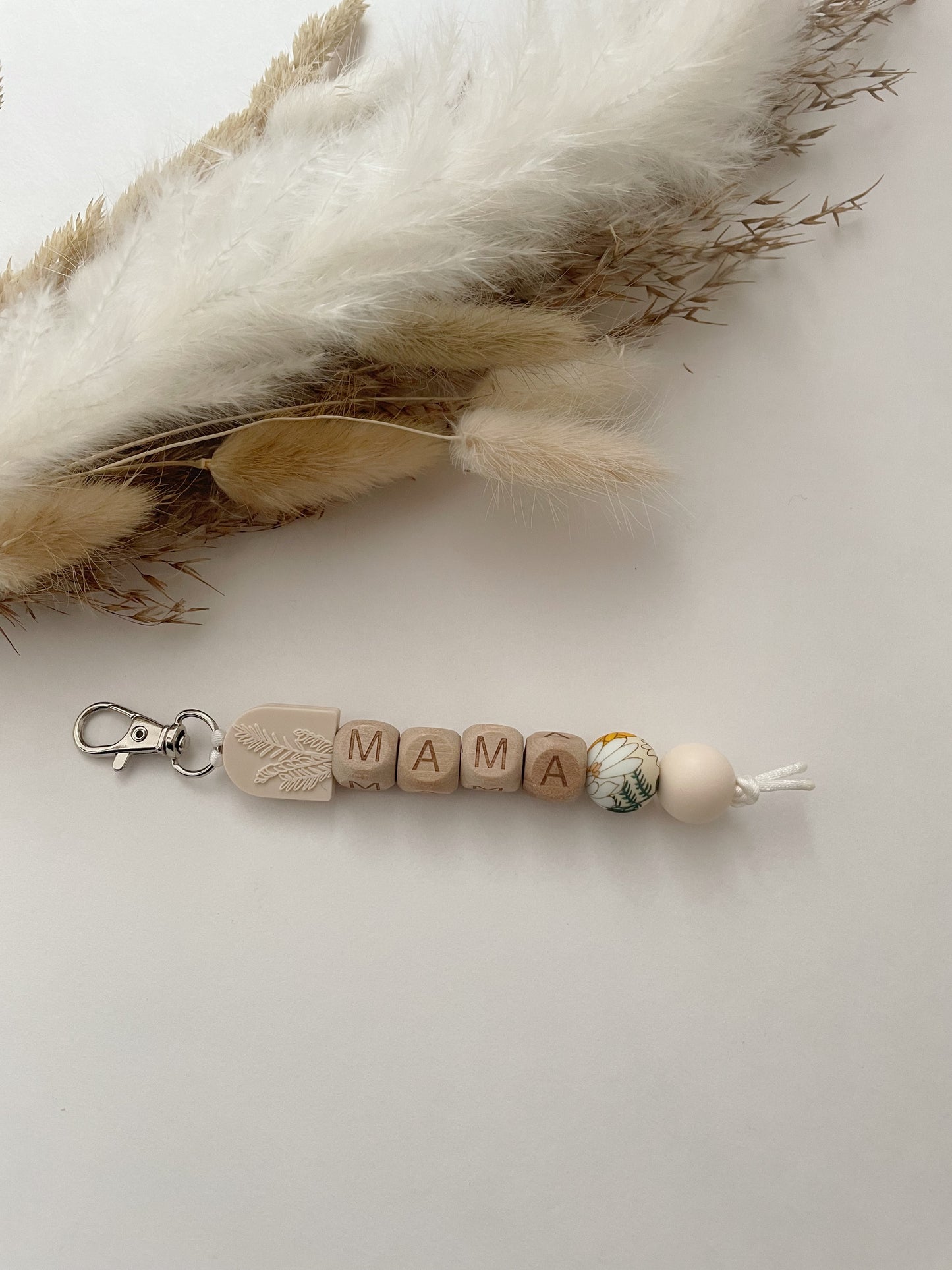 IVORY ARCH MAMA // KEYCHAINS